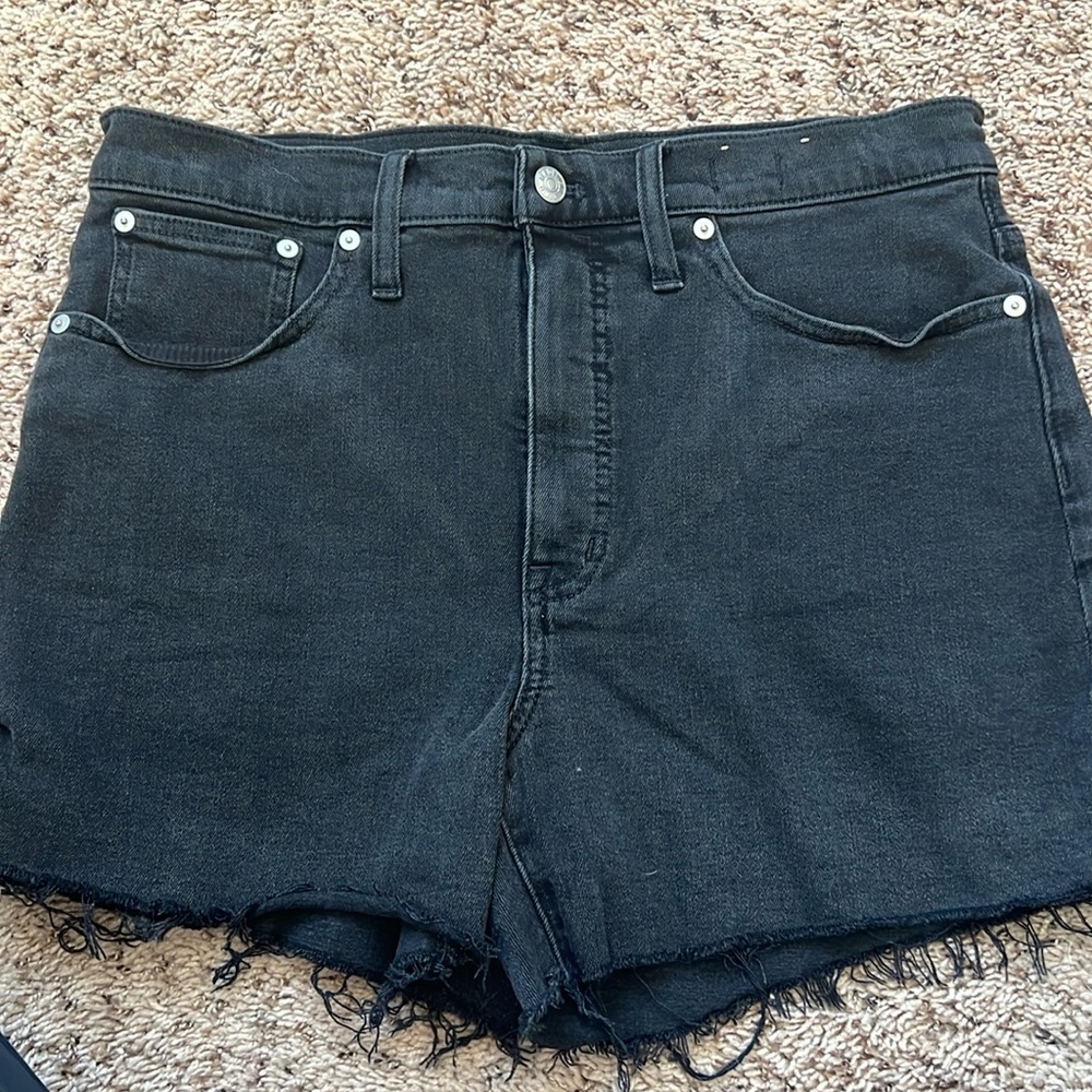 Madewell high rise denim shorts - black